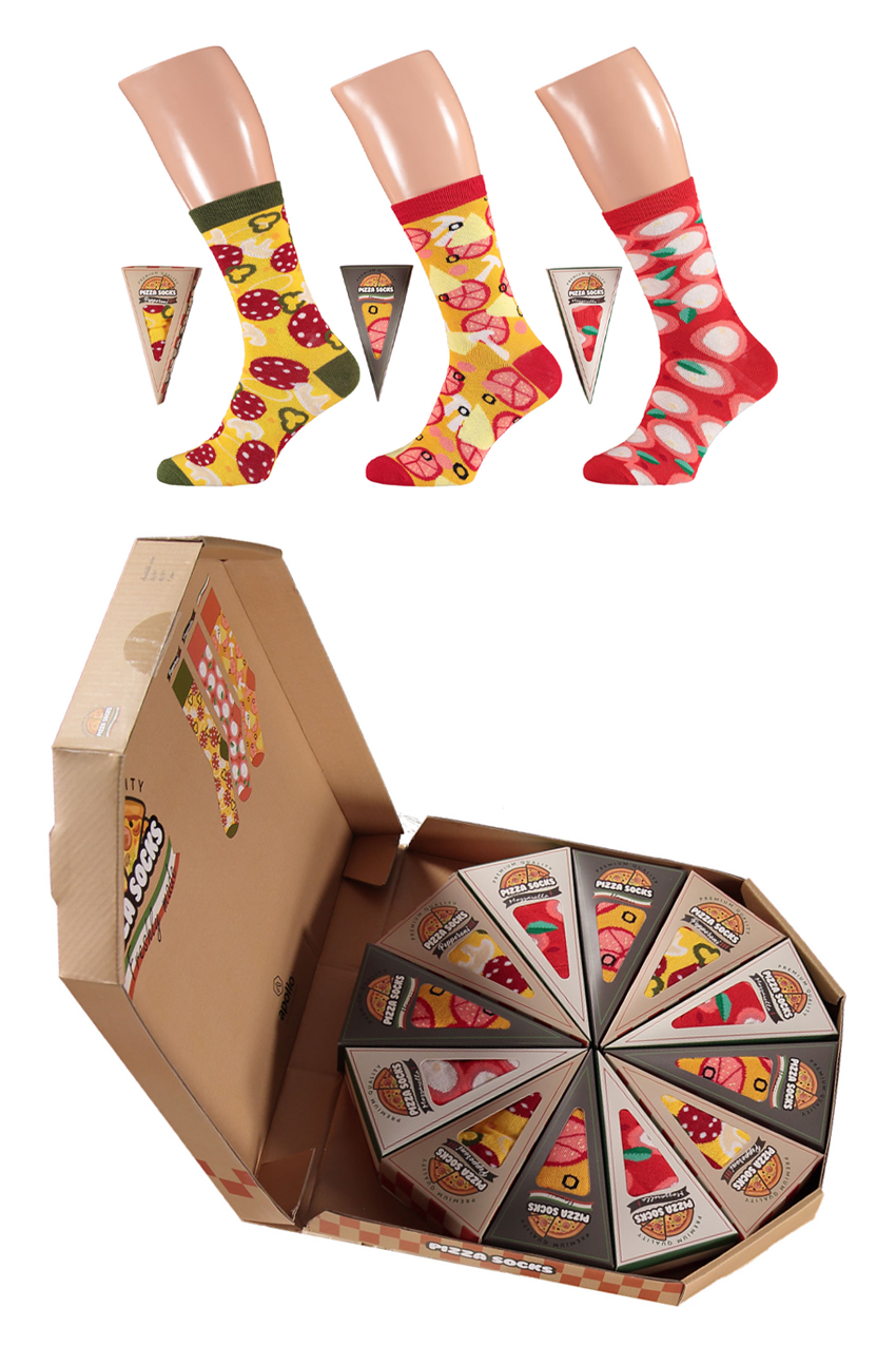 Pizza socks packed in a pizzabox
