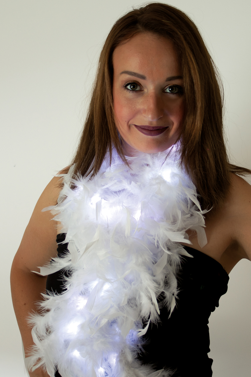 Feather boa white with lights 180 cm. 50 gr.