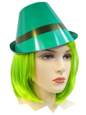 Green cardboard tyrolean hats