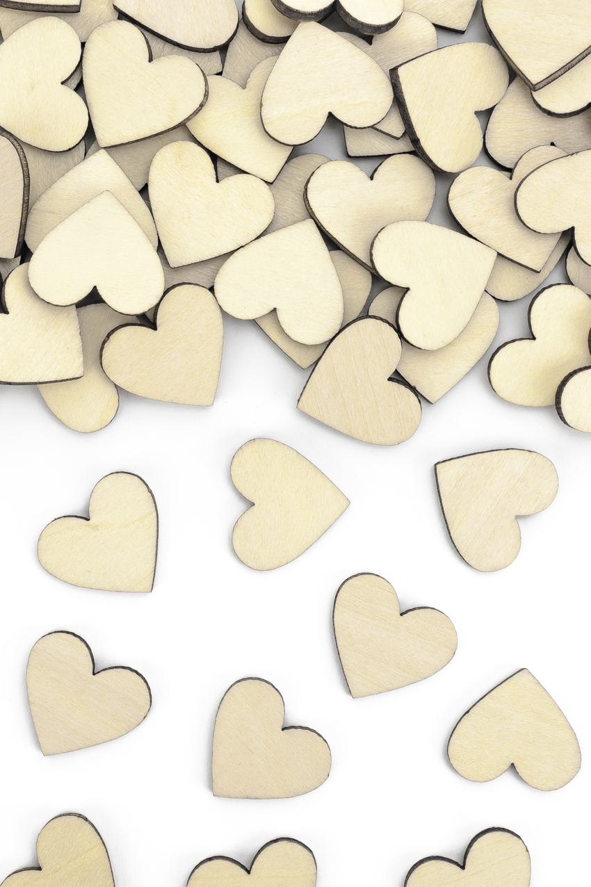 Confetti hearts 2 x 2 cm wood per 50 pieces packaged
