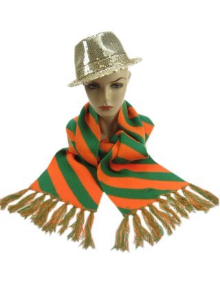 Scarf knitted orange/green 