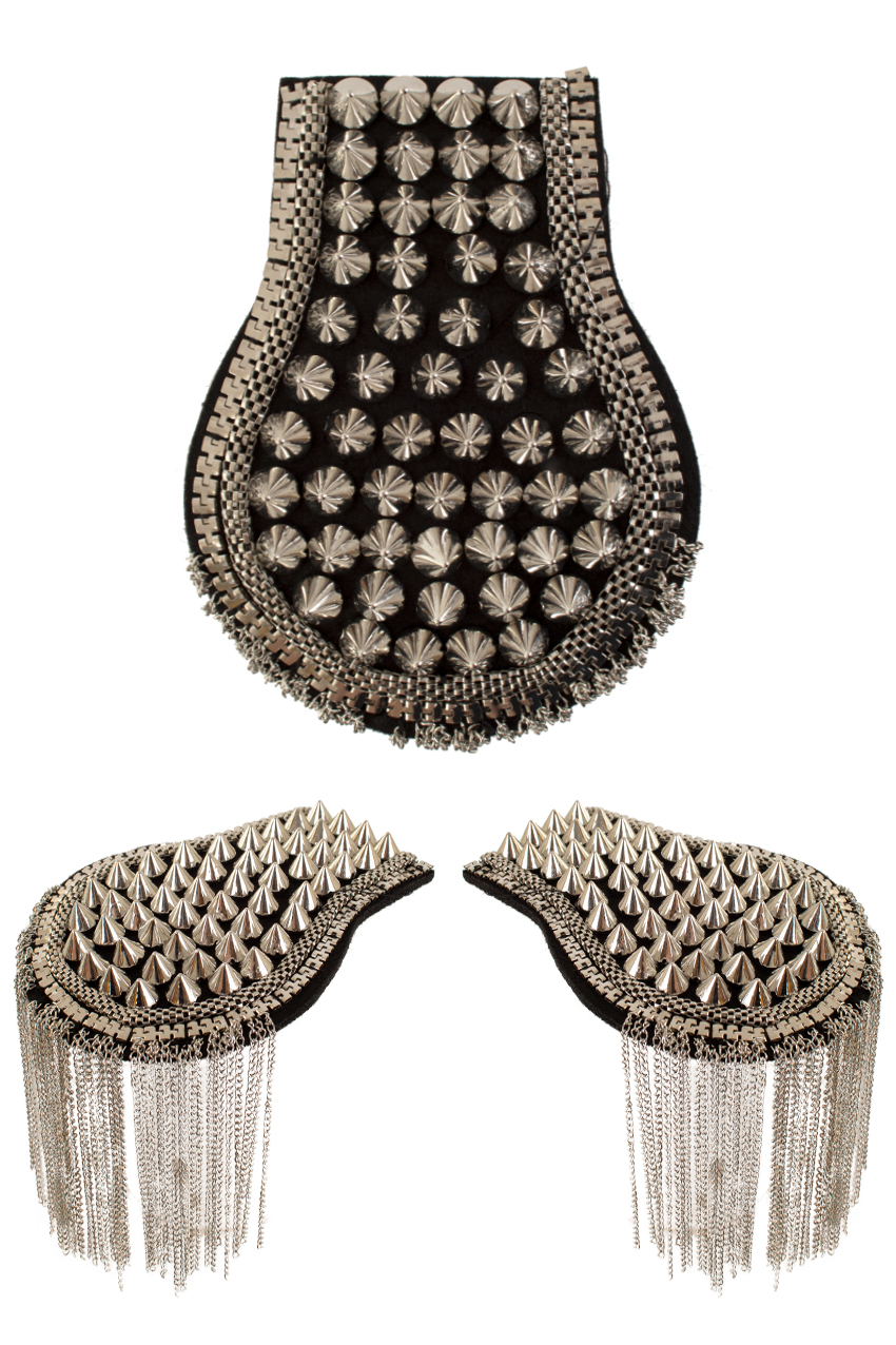Epaulettes with spikes silver