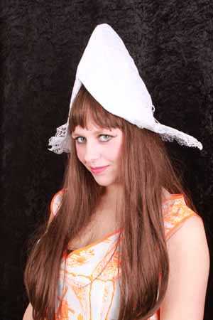 Dutch farmer hood white one size