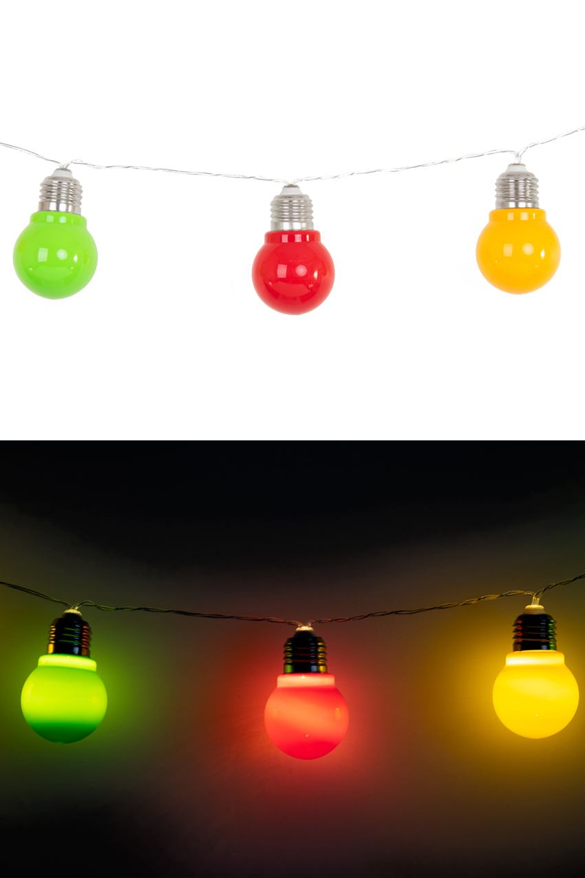 Lighting cable red yellow green  10 lights battery 2 x AA