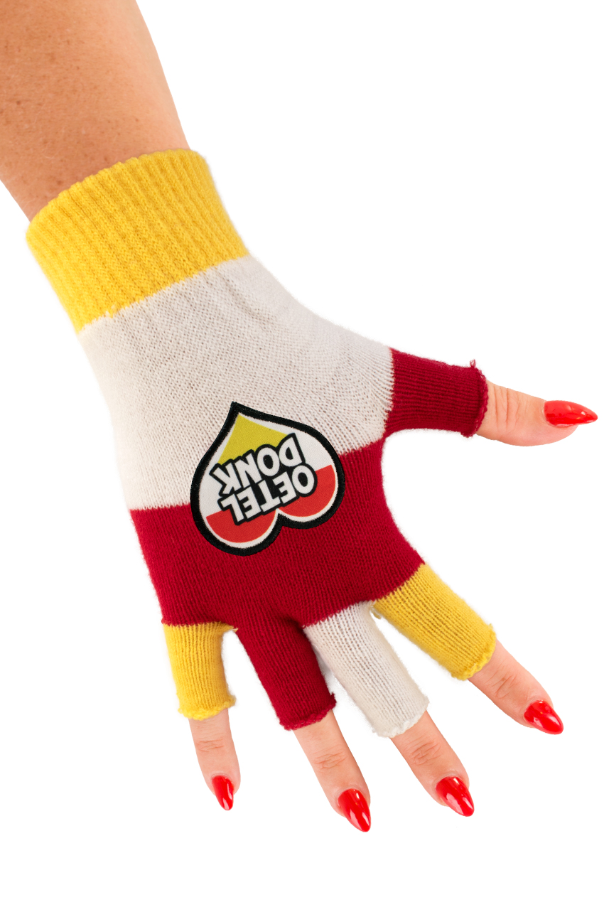 Fingerless gloves red/white/yellow with heart Oeteldonk

