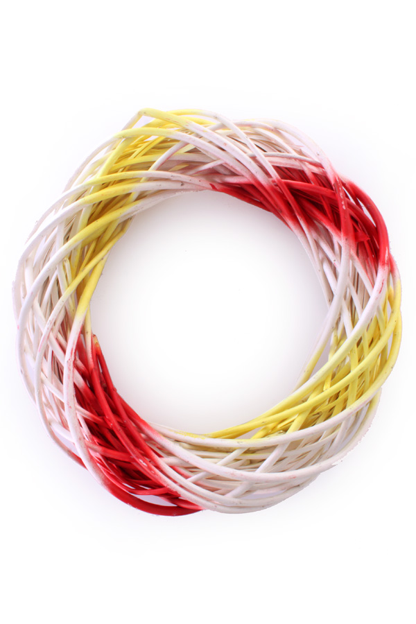 Red, white and yellow checkered door wreath ø 39 cm