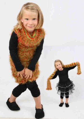 Scarf  red/yellow/green 
